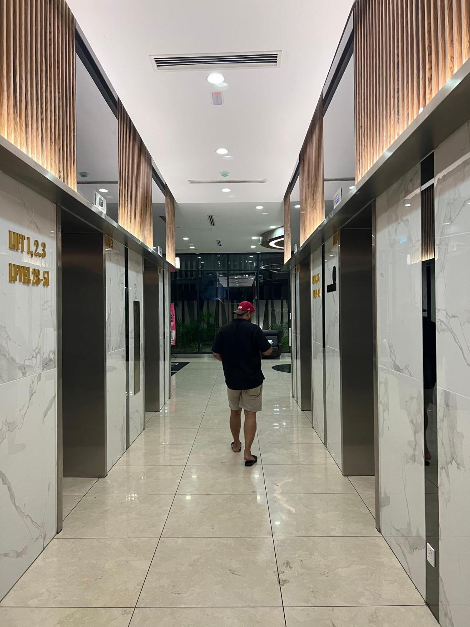 Reizz Residence By Elysium Kuala Lumpur Bagian luar foto